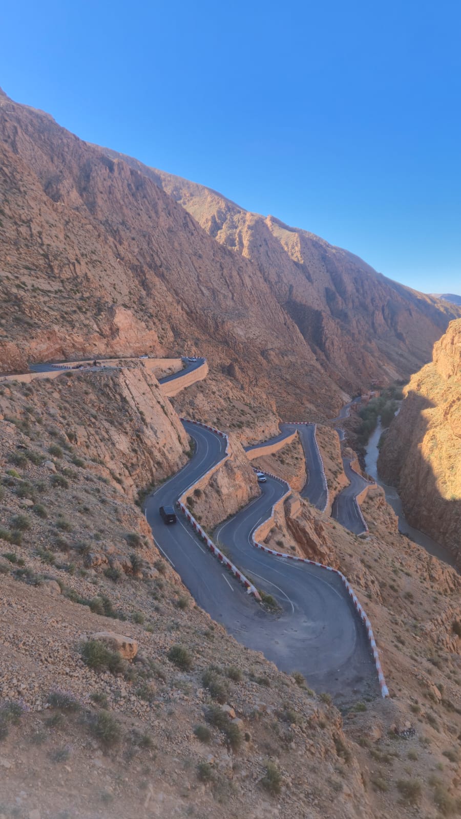 5 Days Private Tour from Marrakech: Dades Trekking & Merzouga Desert